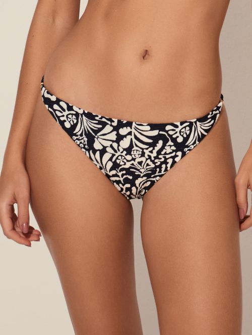 Calcinha Reta Detalhe Manual Âmbar