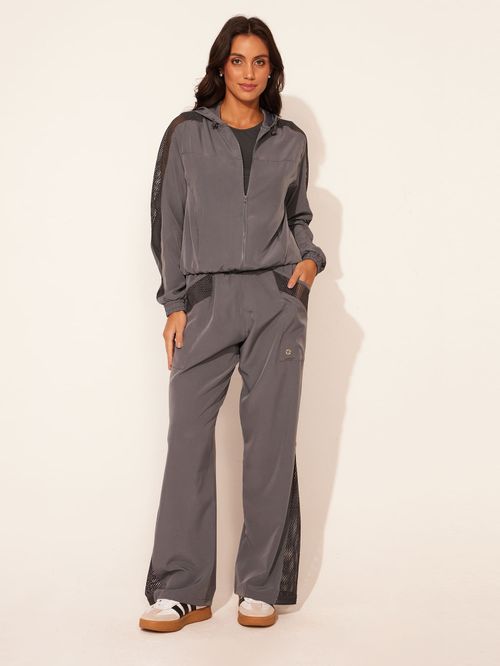 Jaqueta e Calça Reta com Tela Chrome