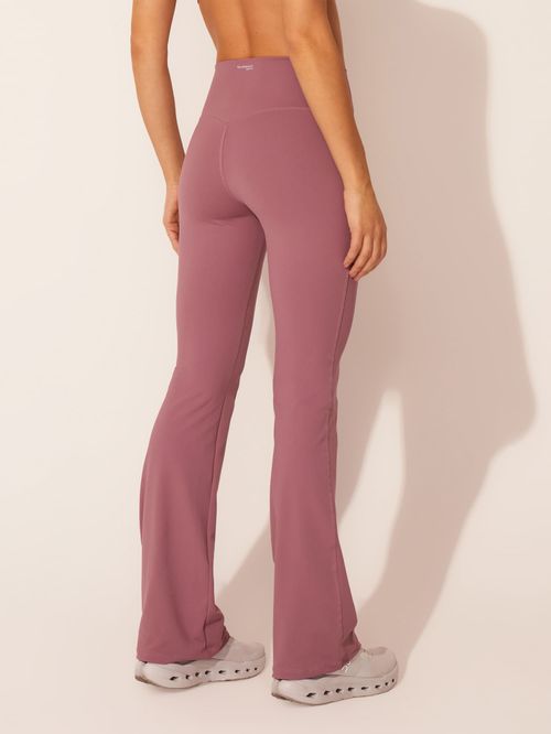 Calça Flare Básica
